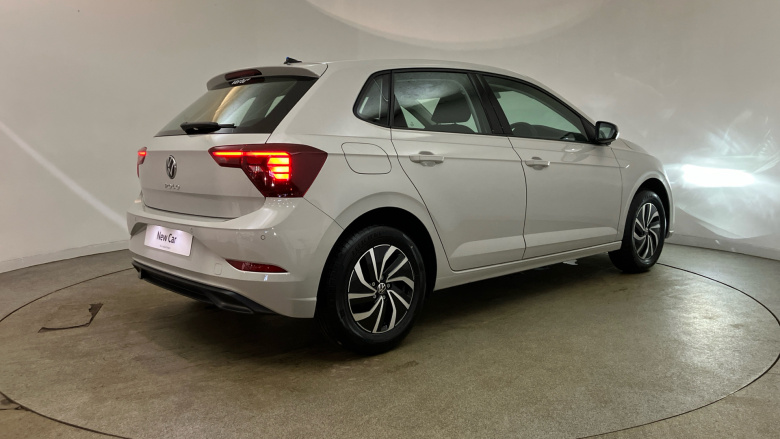 Volkswagen Polo 1.0 TSI Life 5dr DSG Petrol Hatchback